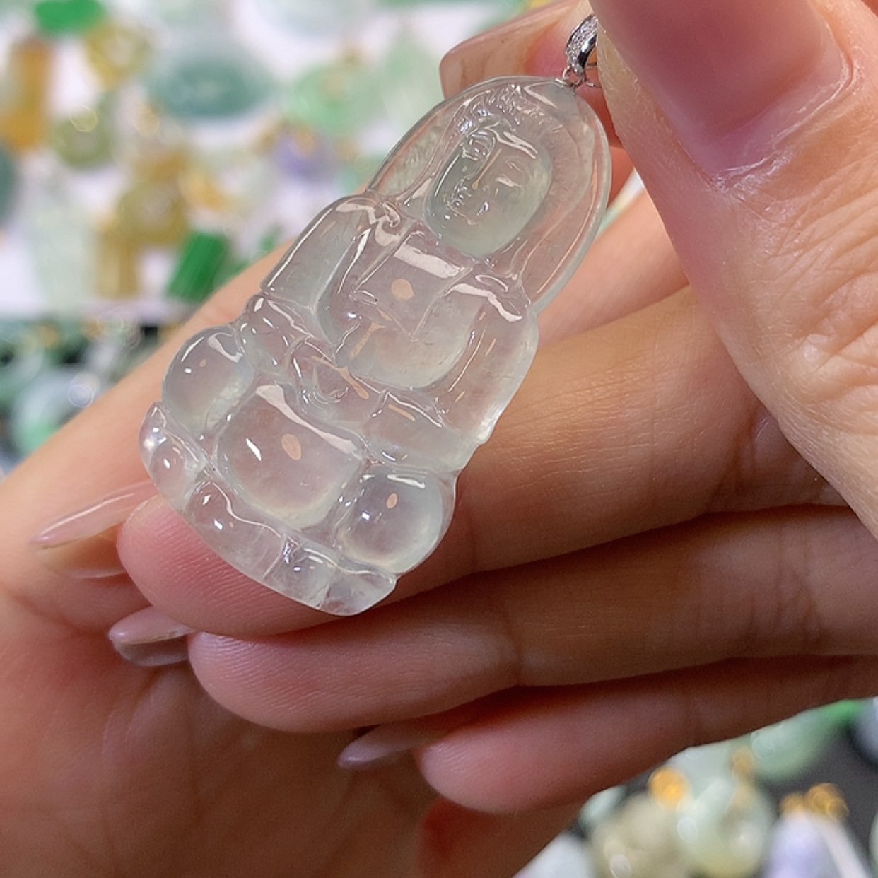 【闪购商品】翡翠吊坠(赠链)18K金镶嵌