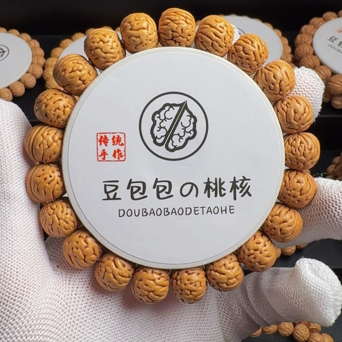 打***菜桃核吊坠14左右矮桩肌肉纹