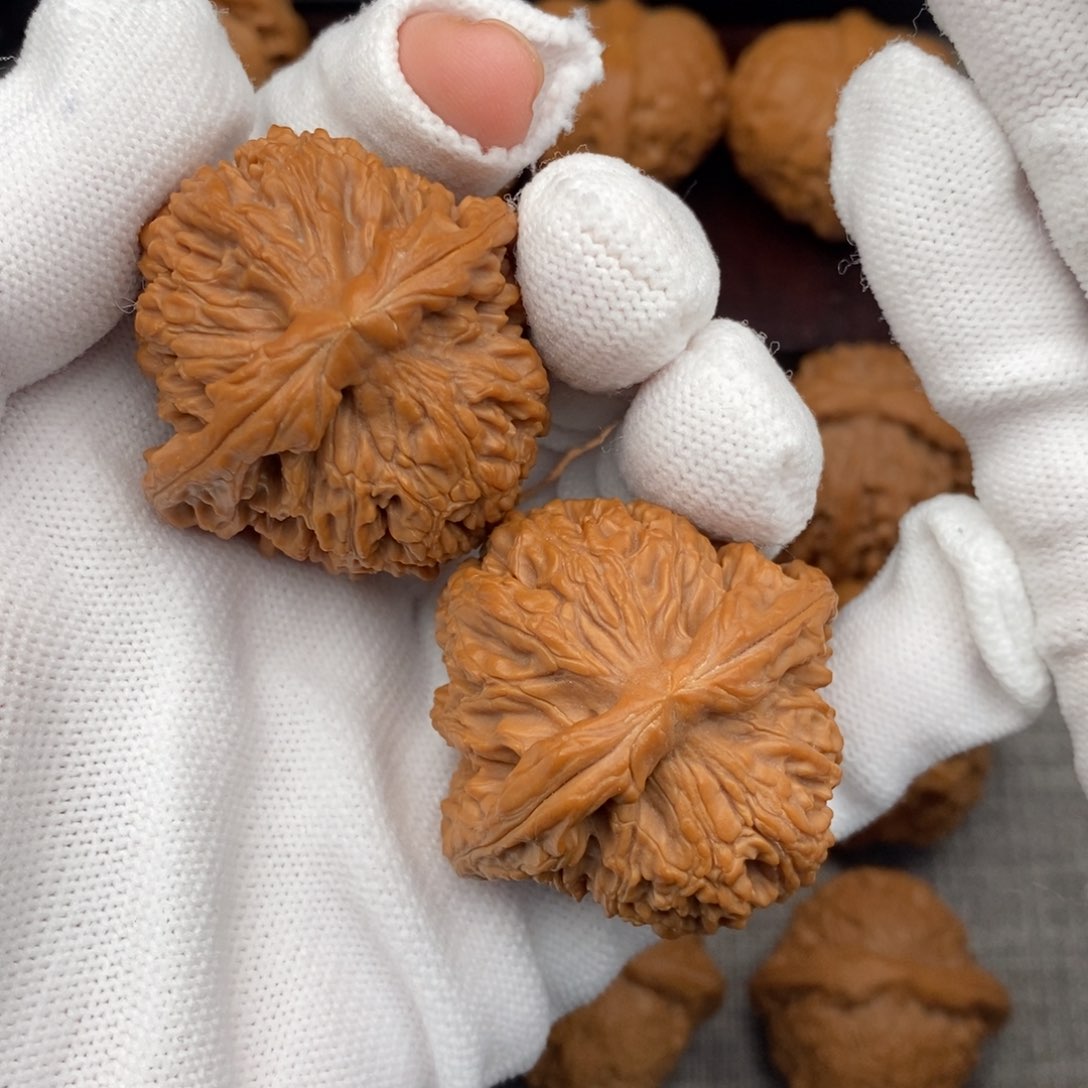 文玩核桃把件42全品南疆