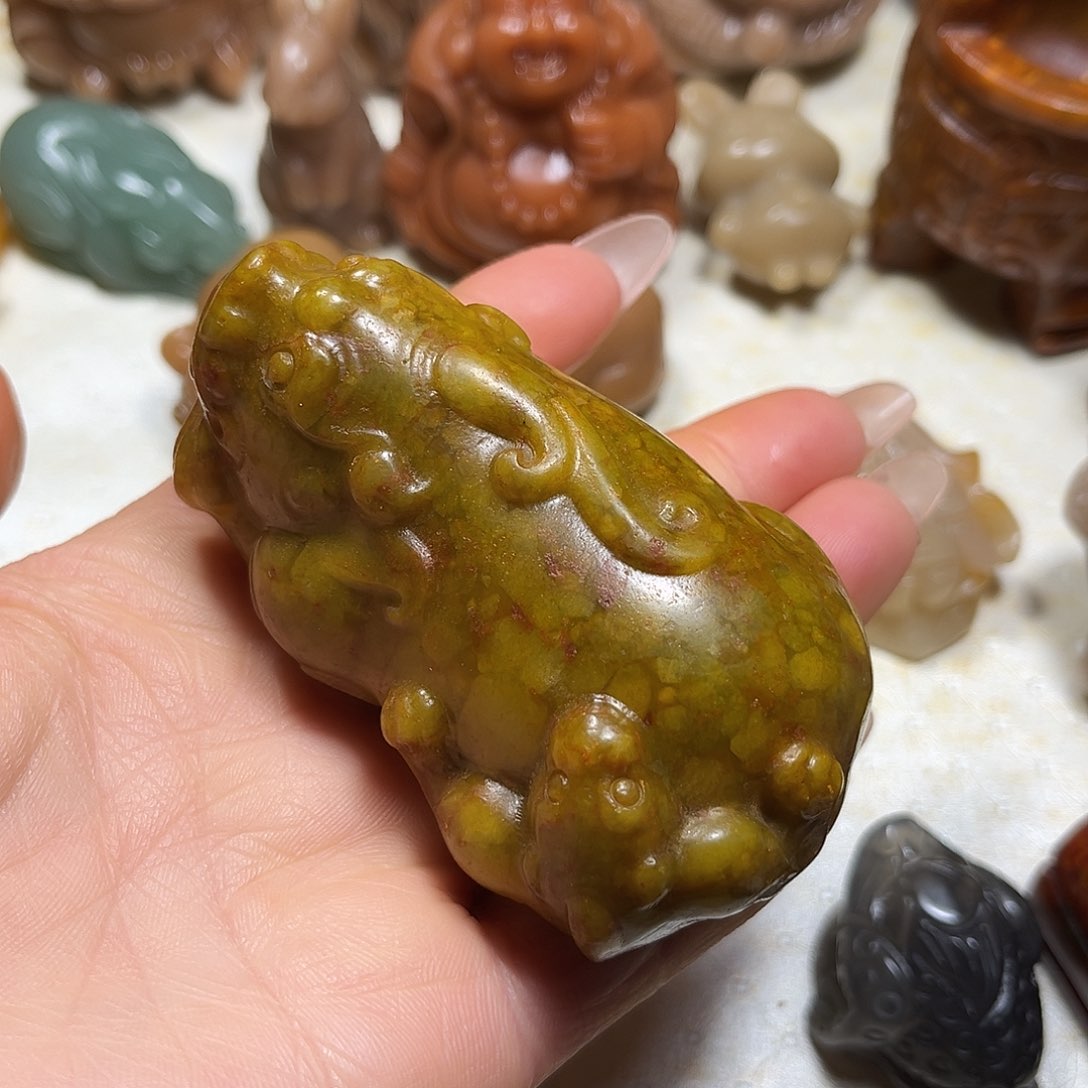 白玉菩提吊坠白玉菩提吊坠