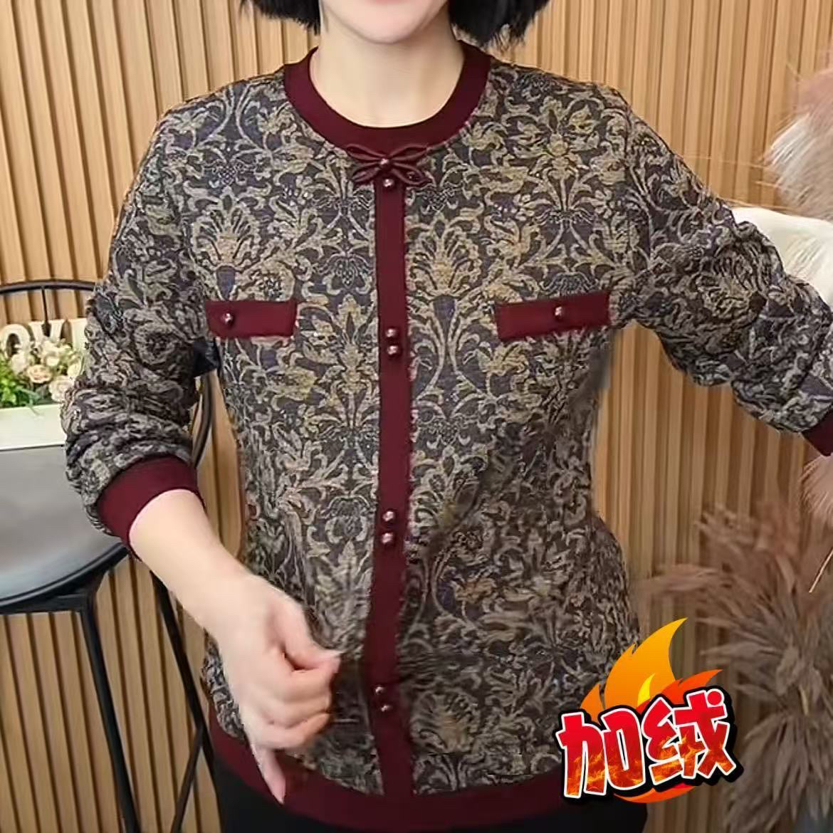 2025冬季新款加绒圆领保暖显瘦百搭洋气长袖上衣