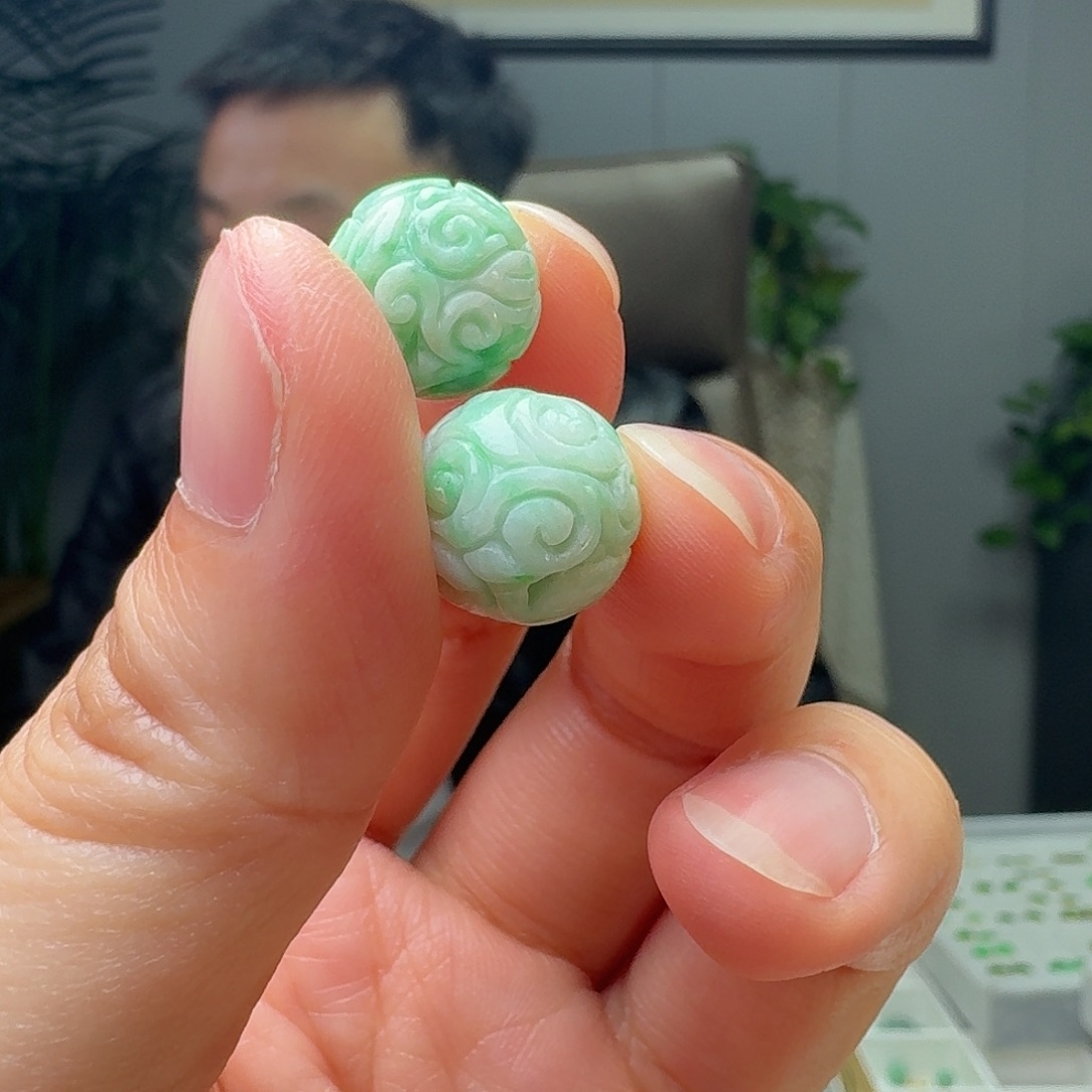 翡翠裸石多样性发货其一微瑕