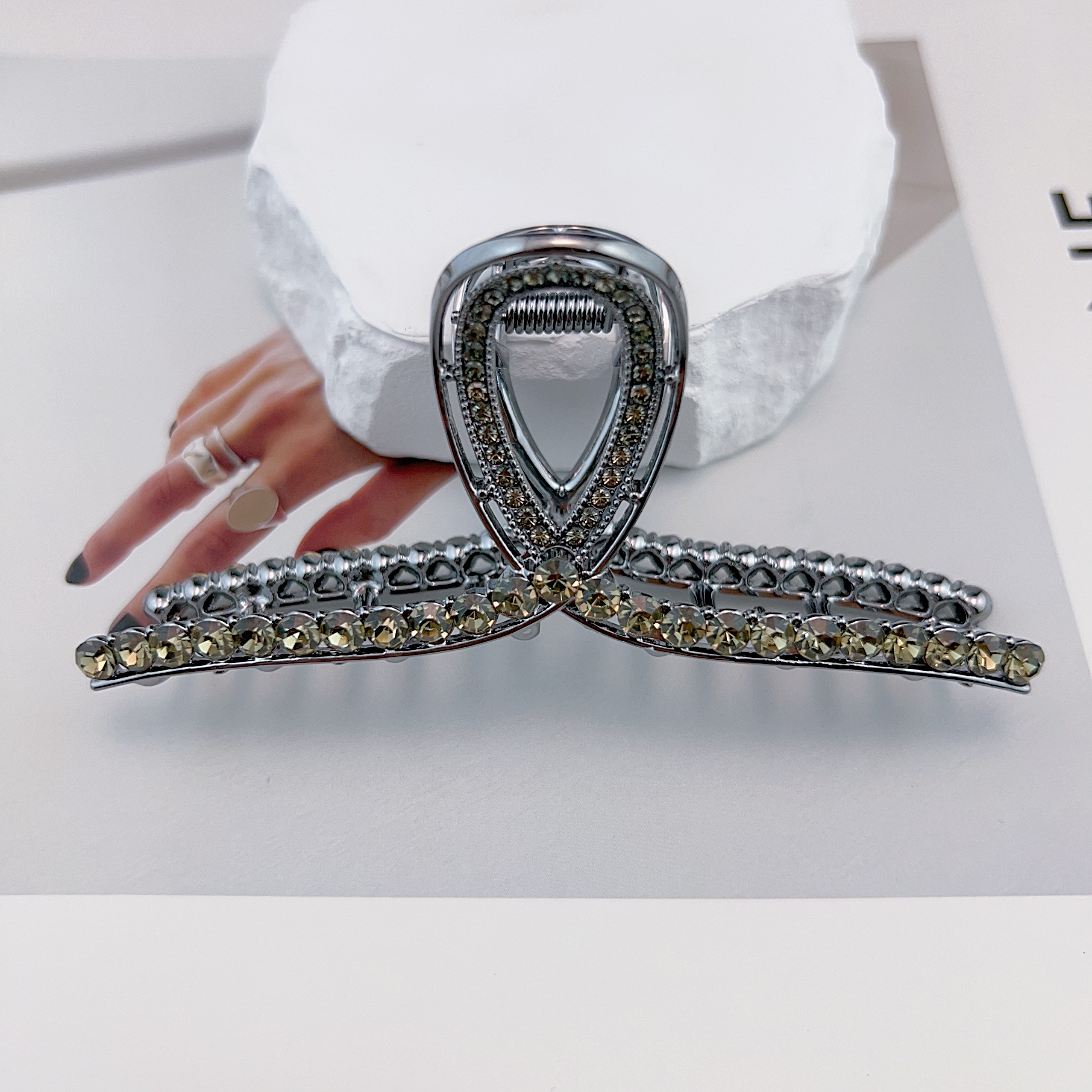 【奈欣·NAIL】设计师系列7159百搭气质大抓夹经典