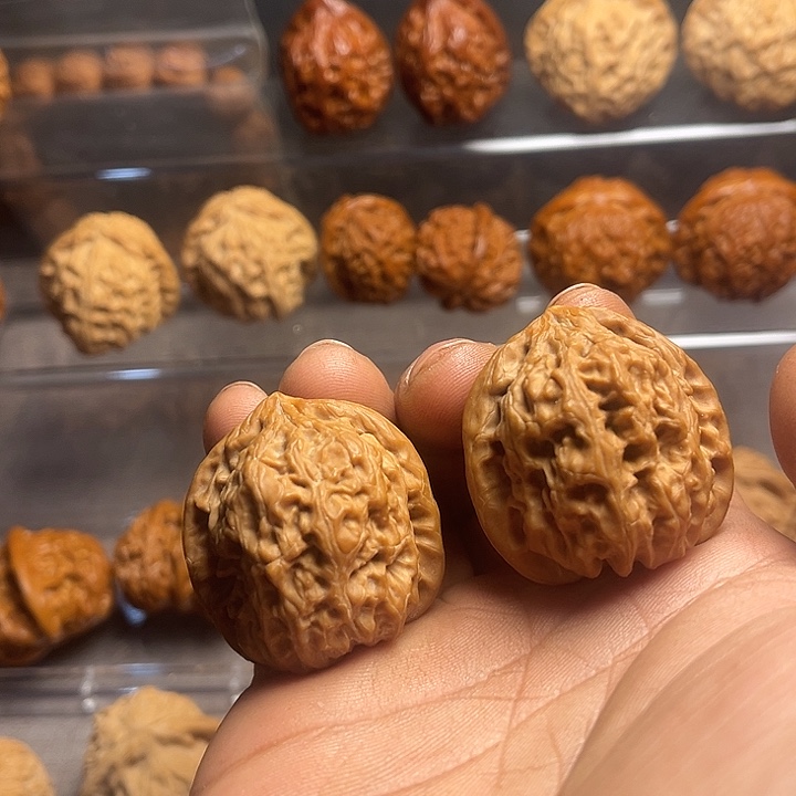 吊坠文玩核桃36千佛山…………