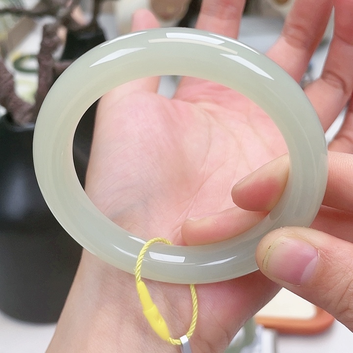 和田玉手镯5657未镶嵌