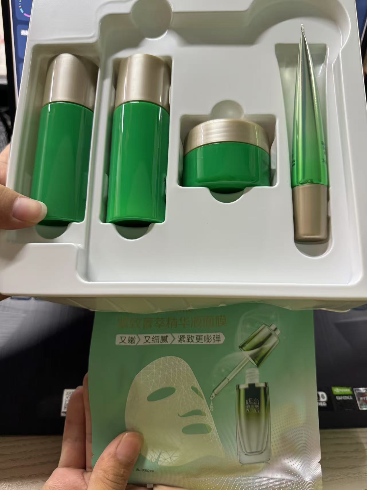 肌初赋活致臻超值套装