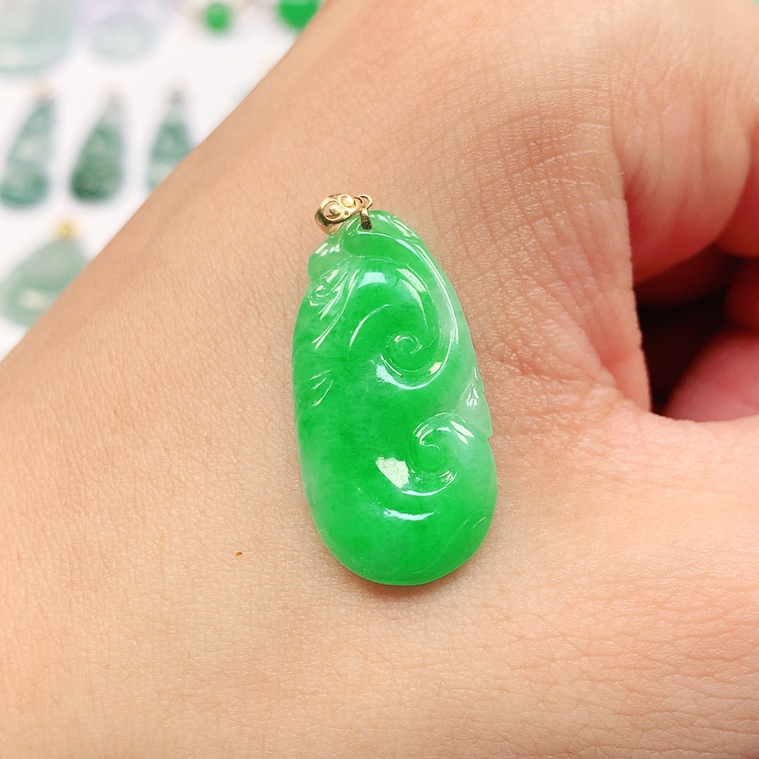 吊坠(不含链)18K金镶嵌翡翠