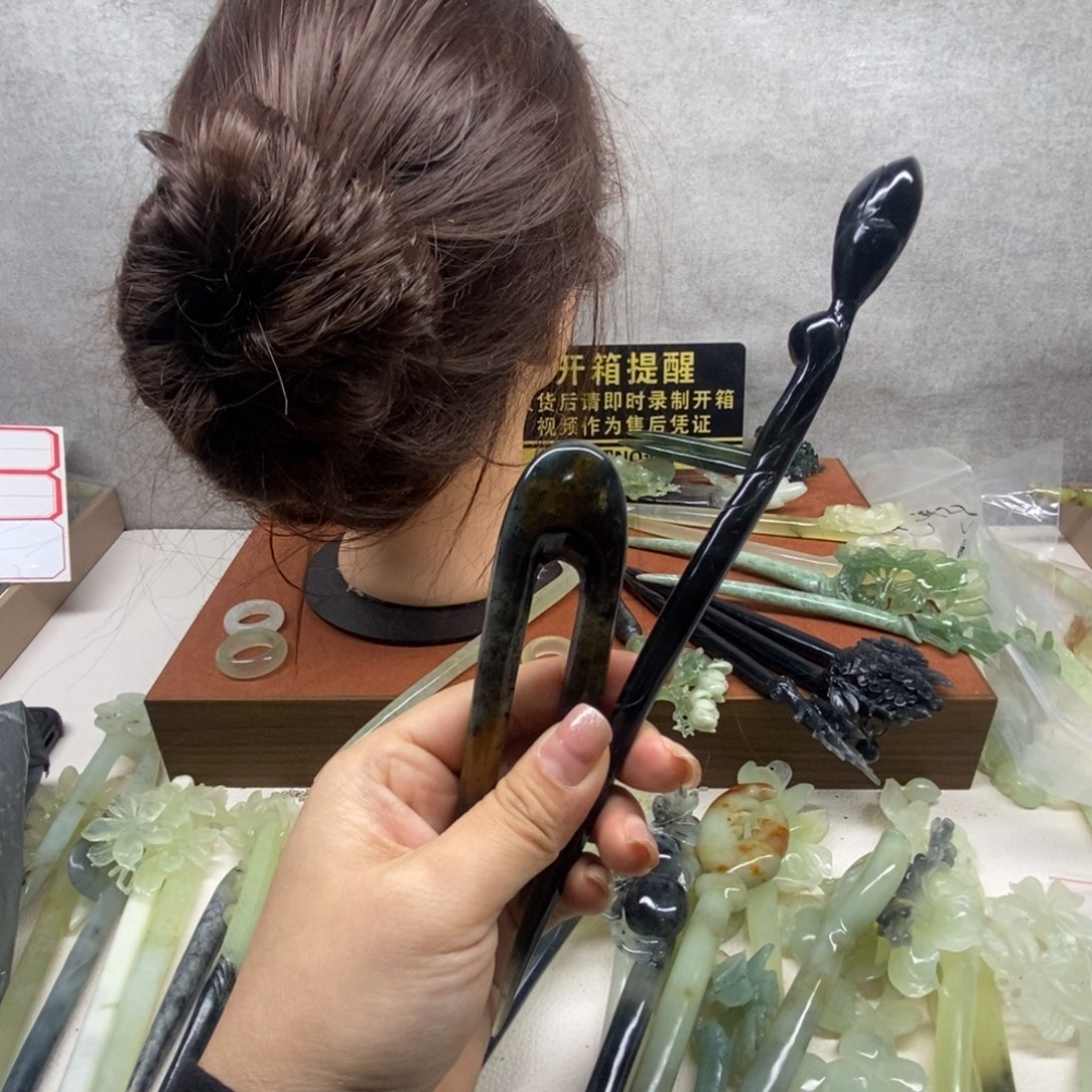 零***蛇纹石玉合金发饰