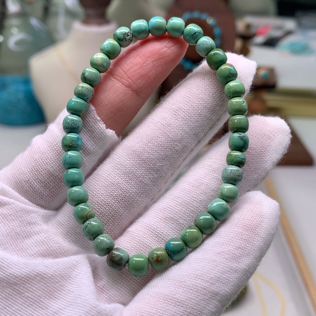 绿松石配饰未镶嵌