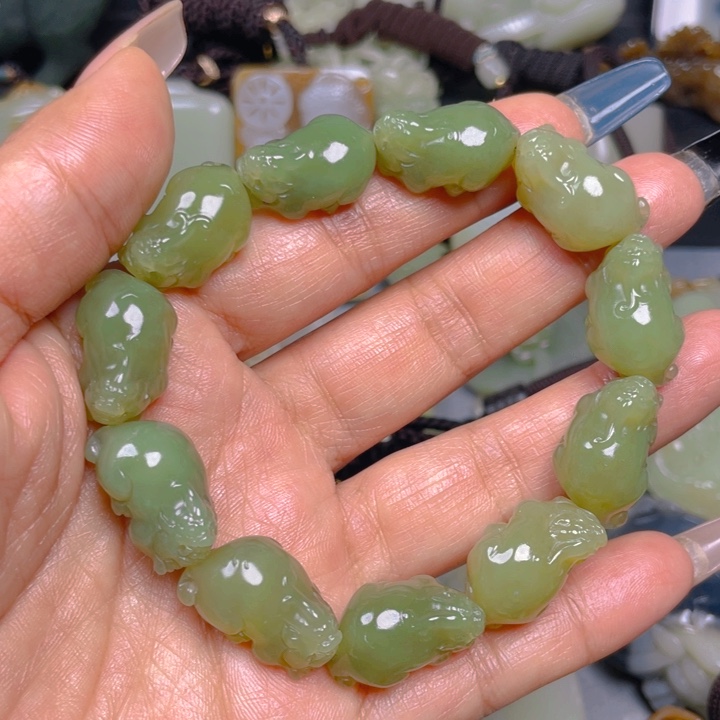 和田玉挂件未镶嵌