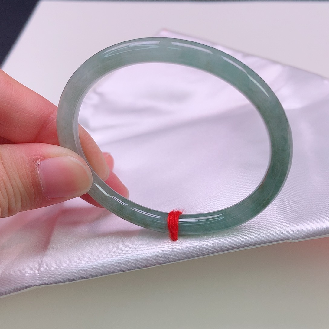 翡翠手镯未镶嵌53贵妃