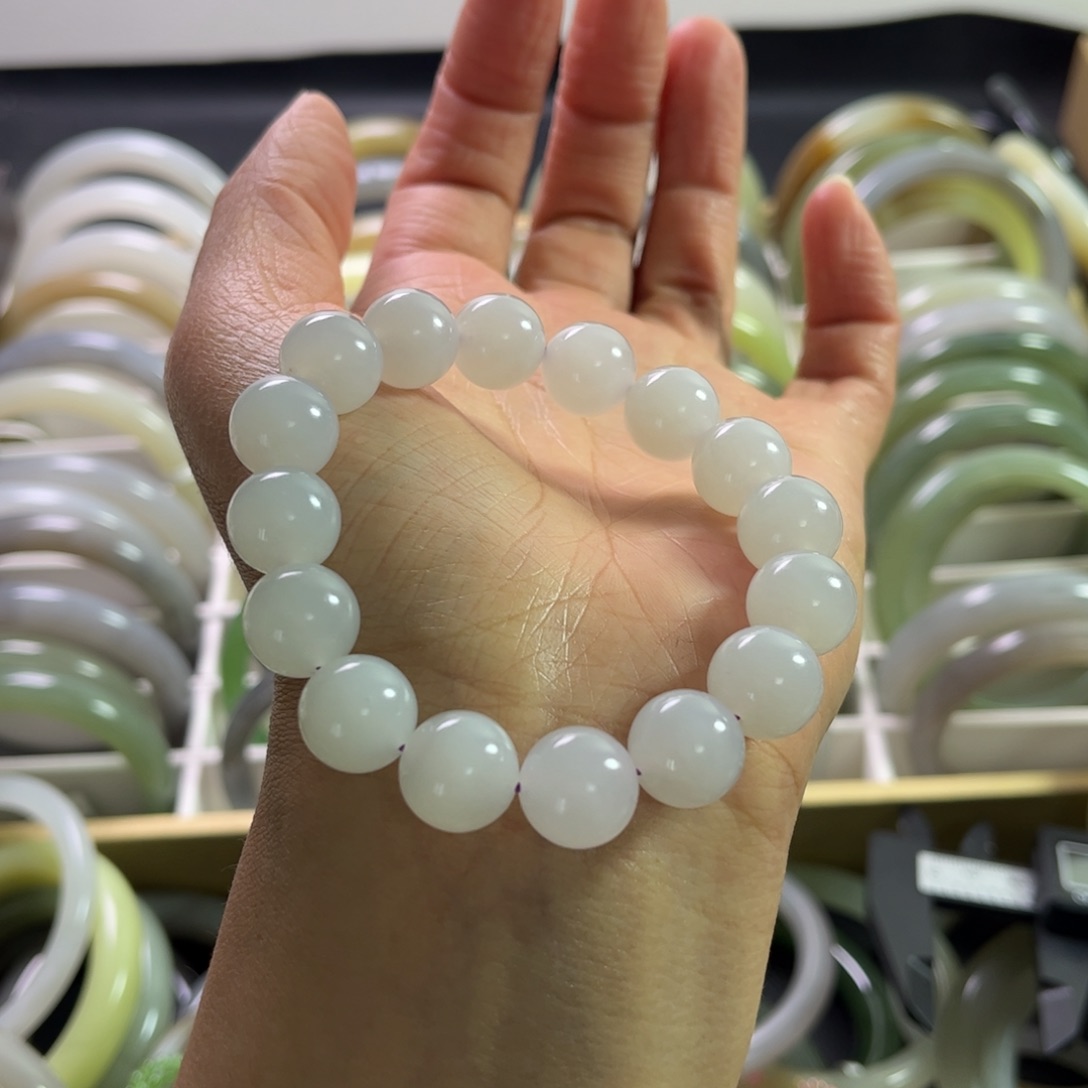 和田玉手链未镶嵌