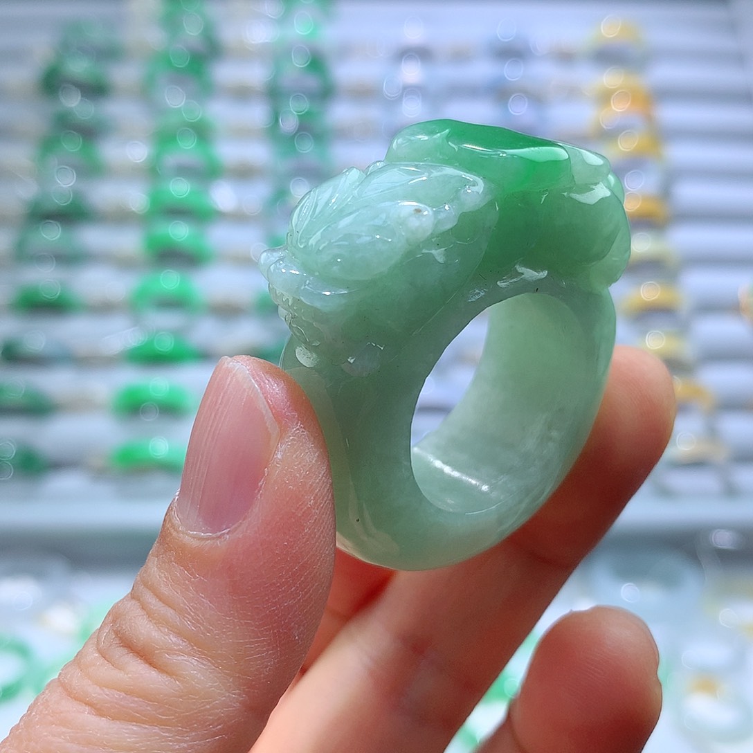 翡翠戒指未镶嵌27号