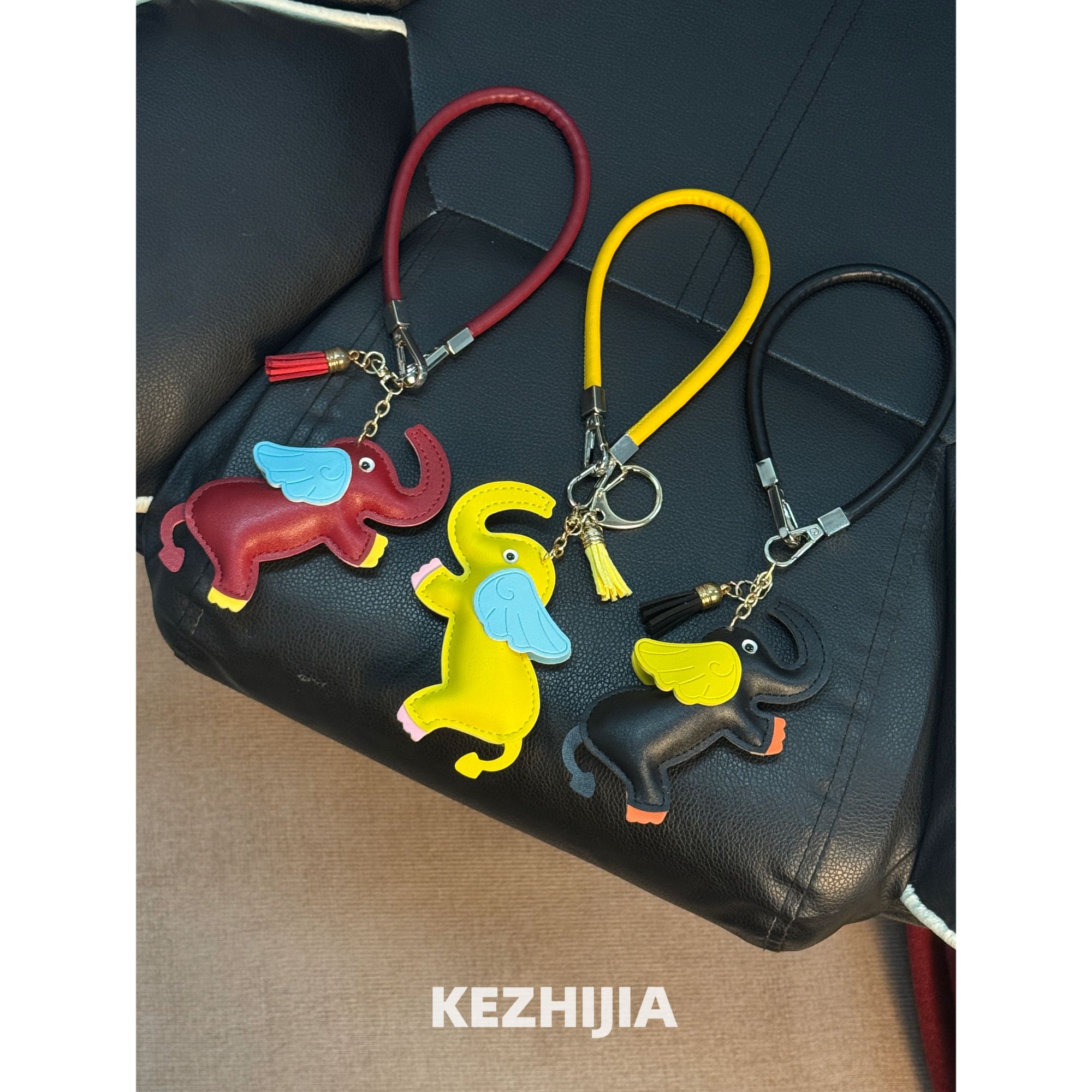 可爱钥匙小飞象挂件挂绳短手绳手机壳通用装饰挂件