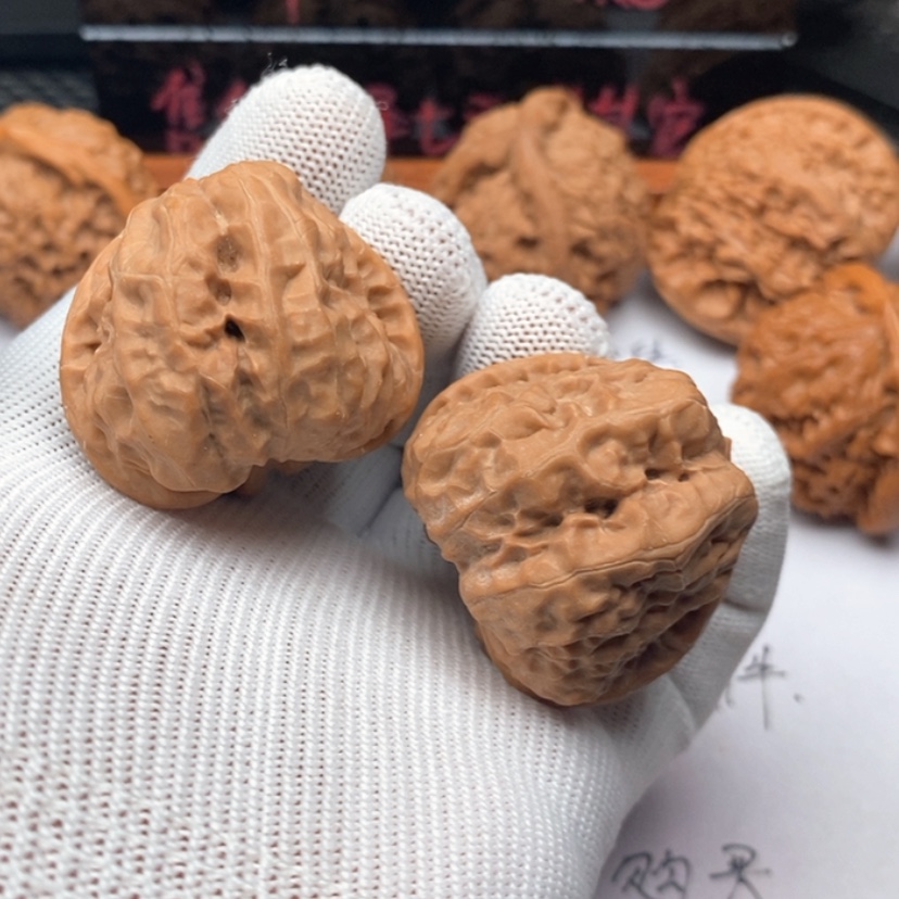 【闪购商品】把件文玩核桃5蛤蟆头