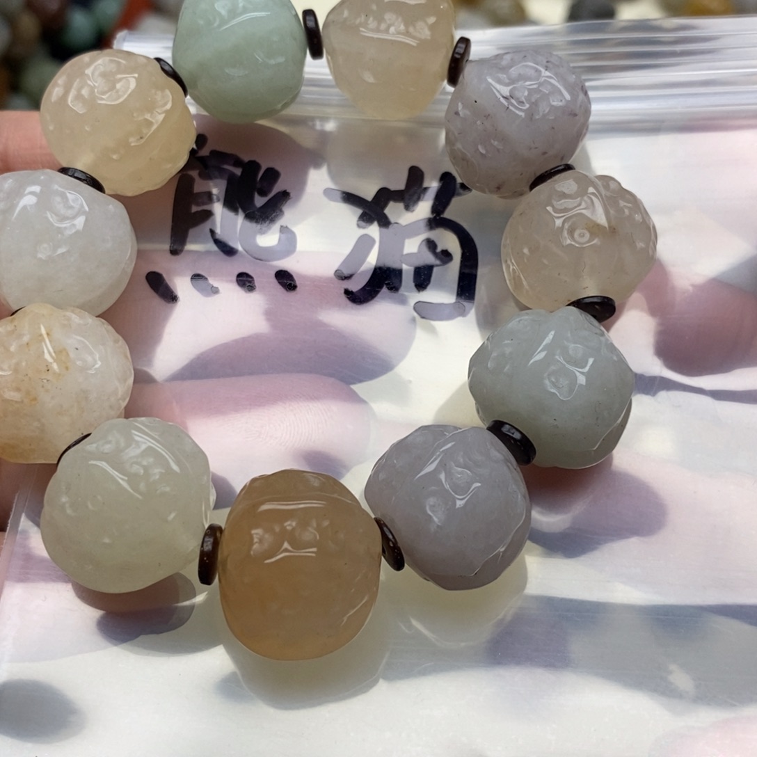 石英质玉手镯未镶嵌熊****s