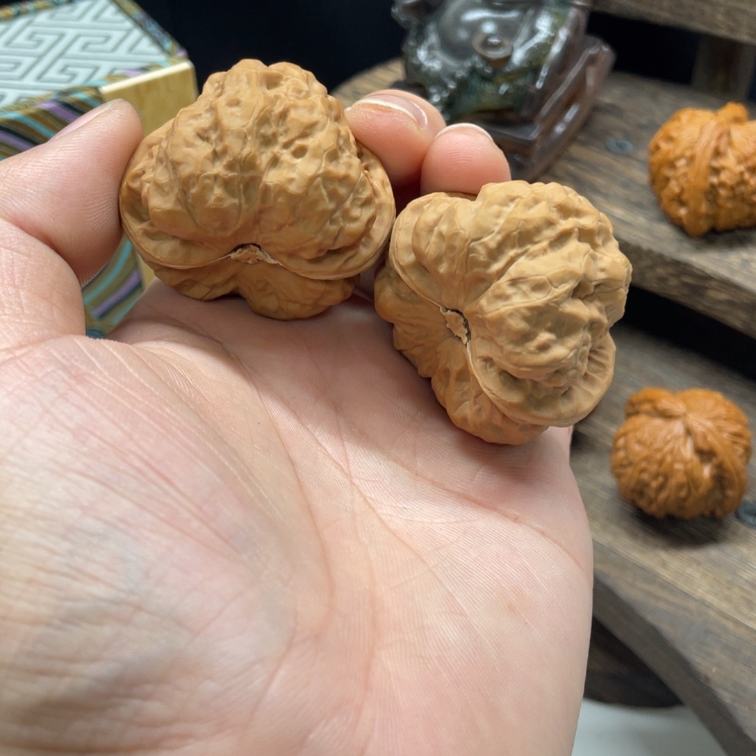 大***）文玩核桃吊坠蛤蟆