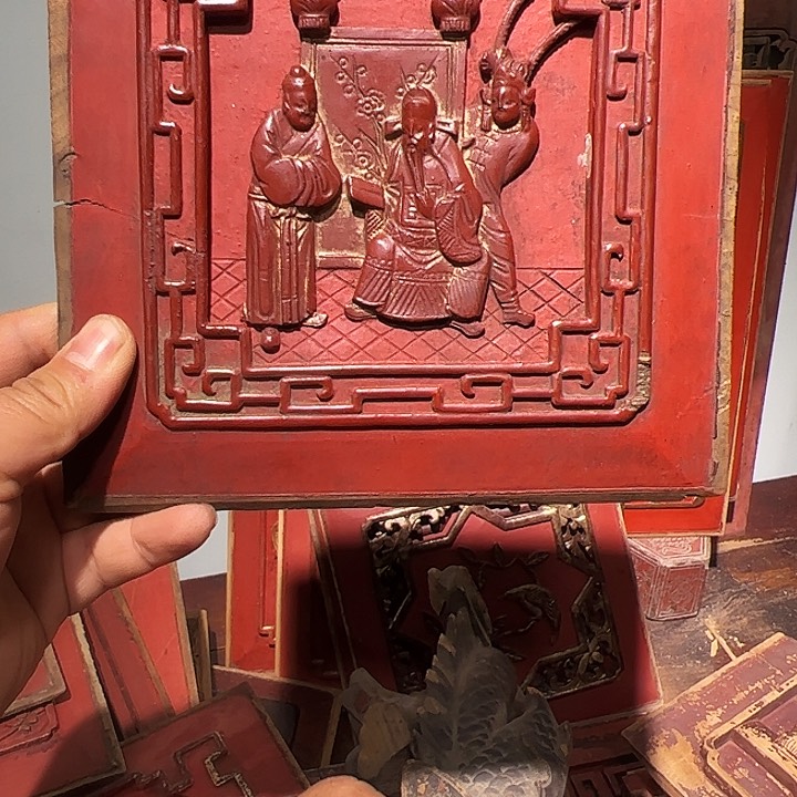 飘***仙关公夜读诗书。