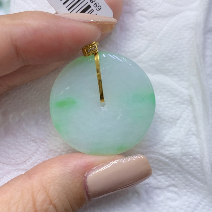 颈饰18K金镶嵌翡翠