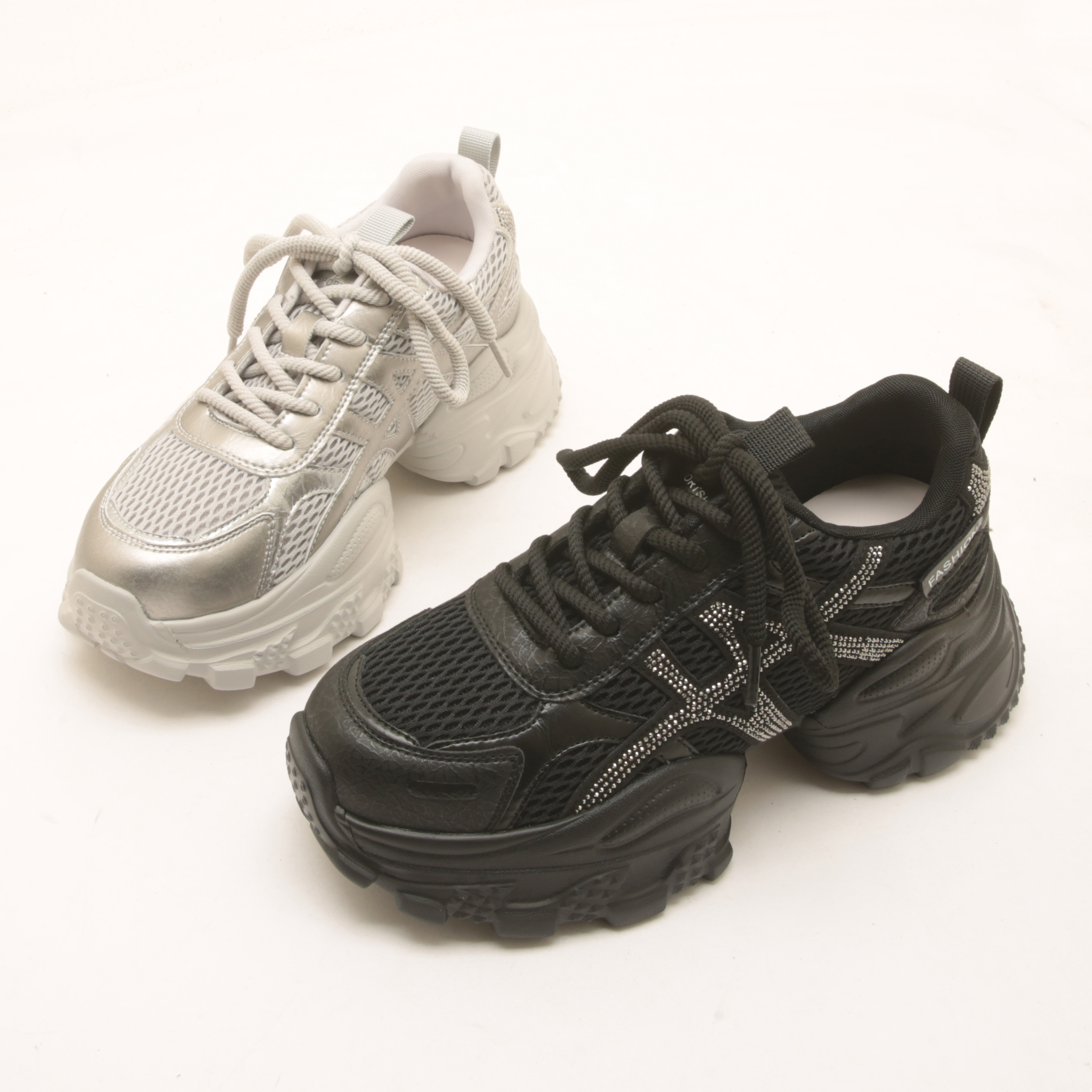 7572秋季新款百搭网面拼接透气老爹鞋女系带轻便厚底增高休闲鞋