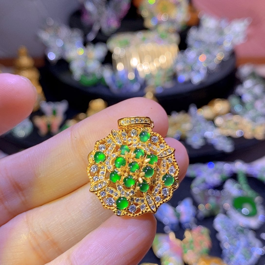 翡翠银S925镶嵌项圈天然翡翠