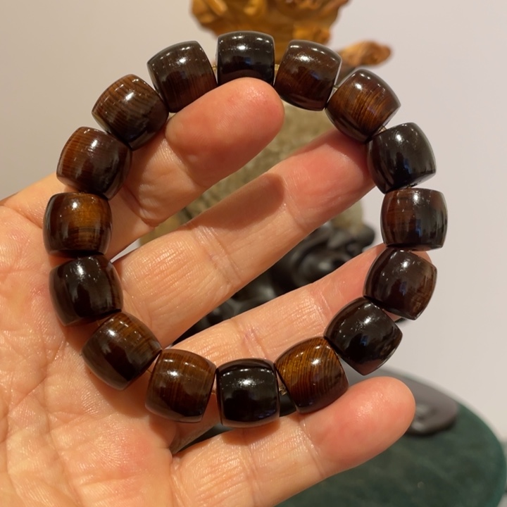 兔***龙柏木（崖柏）1314雷击木串