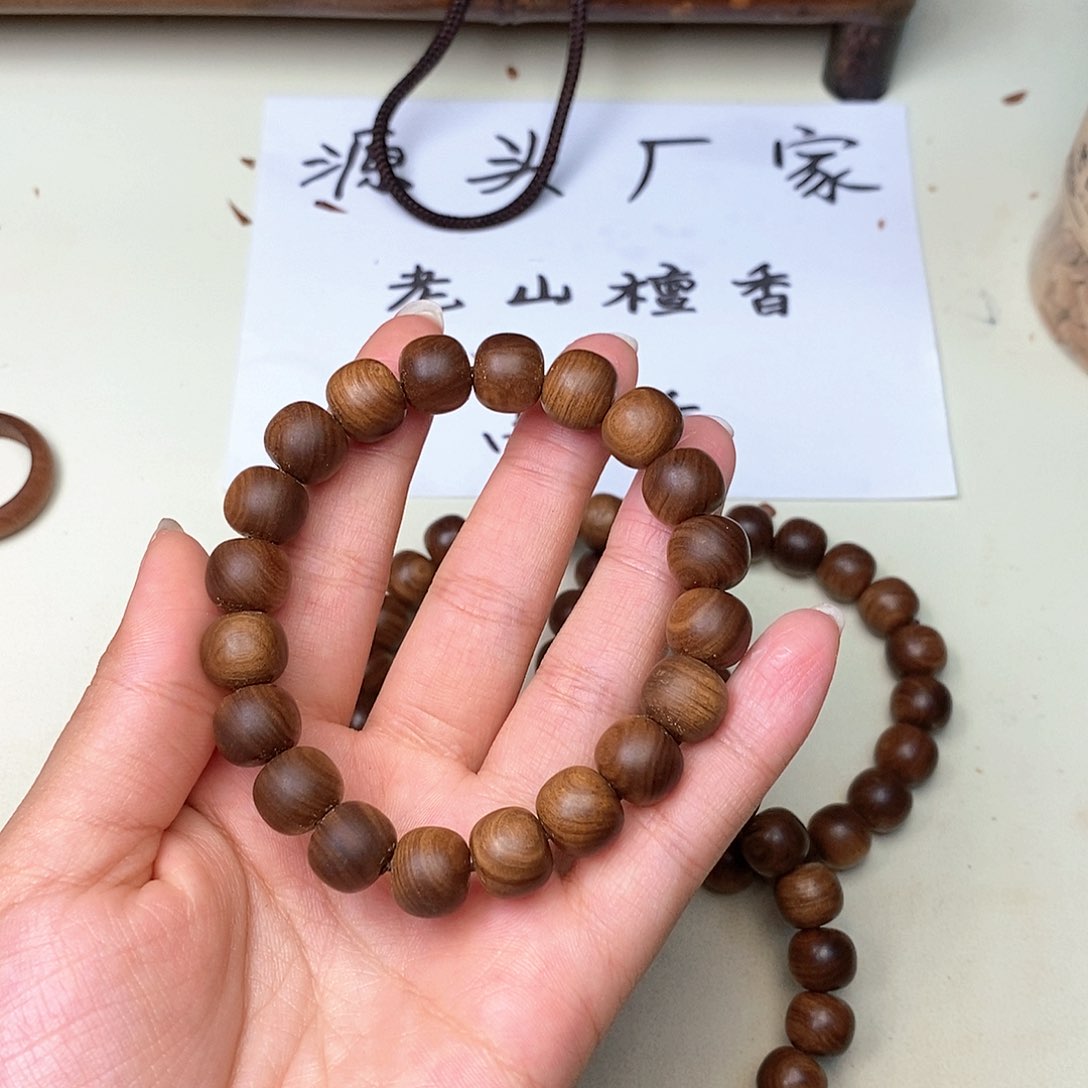 檀香木手串/手链10*11横纹沉水瑕疵