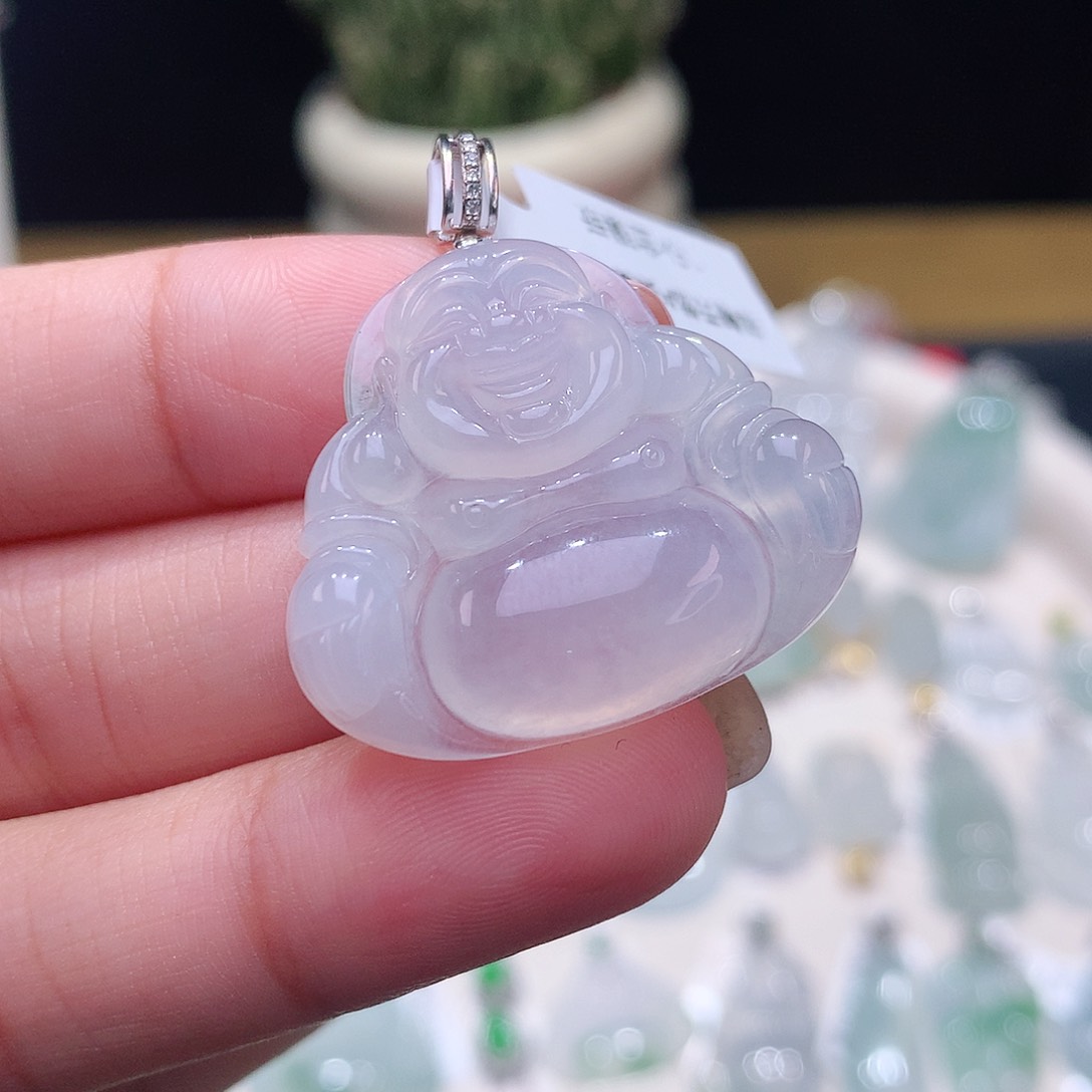 颈饰18K金镶嵌翡翠佛公