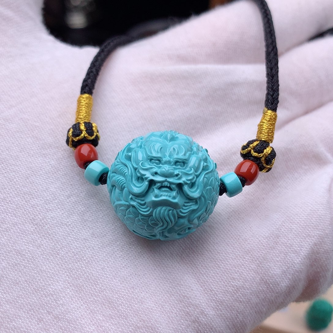 绿松石配饰未镶嵌