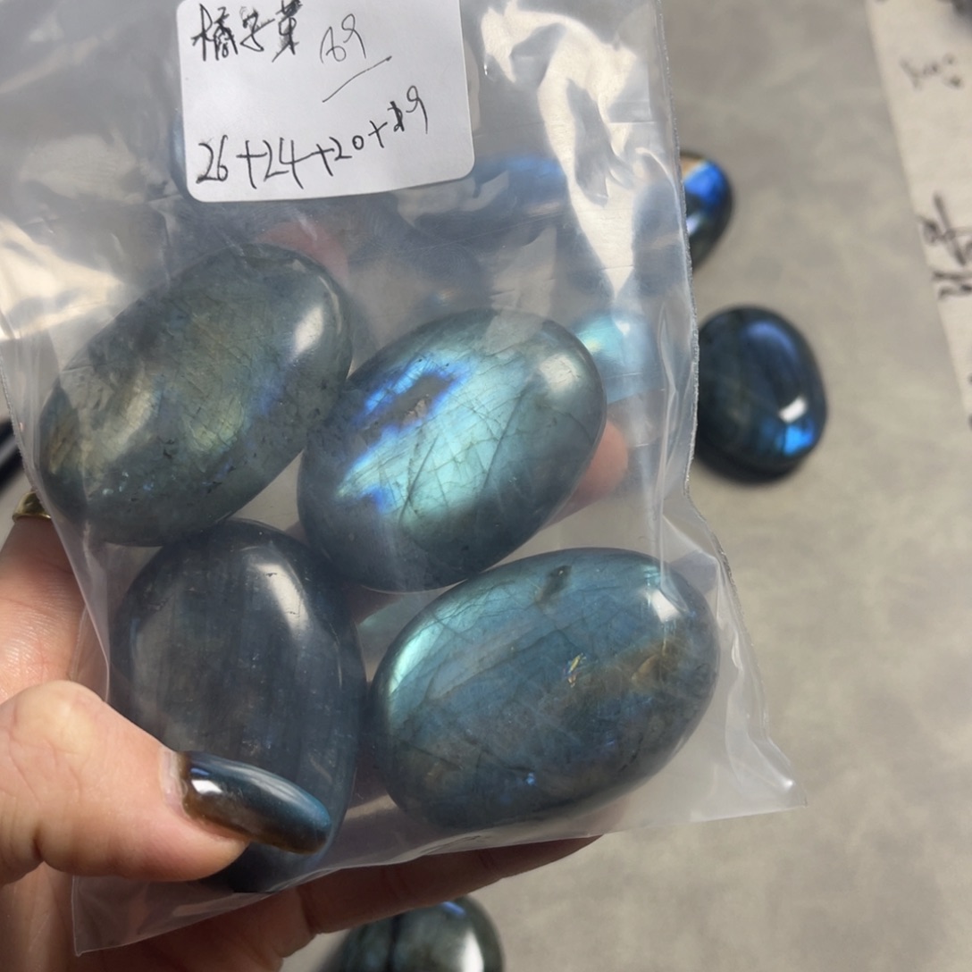 拉长石手把件不退不换