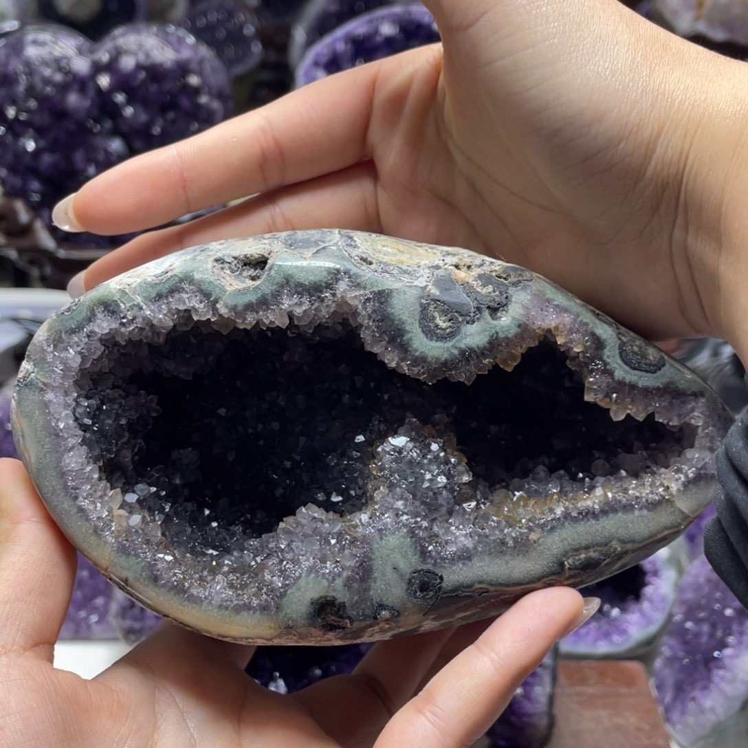 紫晶大型摆件（非配饰）未镶嵌