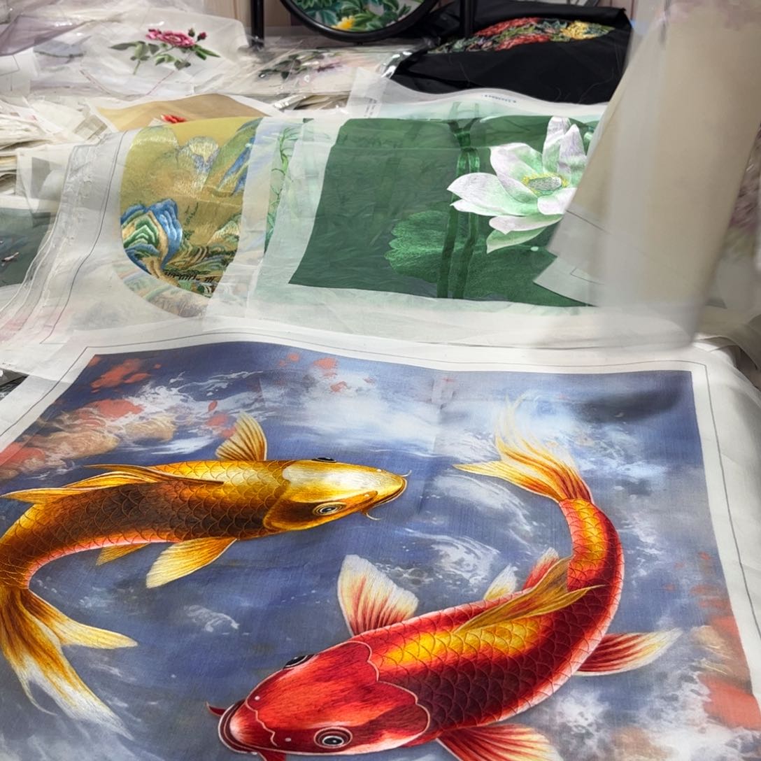 织绣静**开苏绣艺术类陆老师