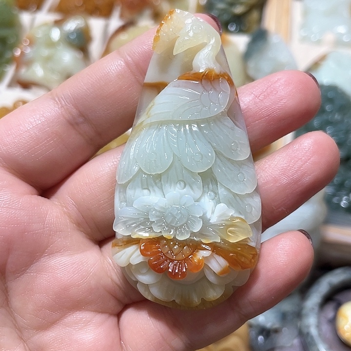 岫玉吊坠(赠链)未镶嵌蒙*