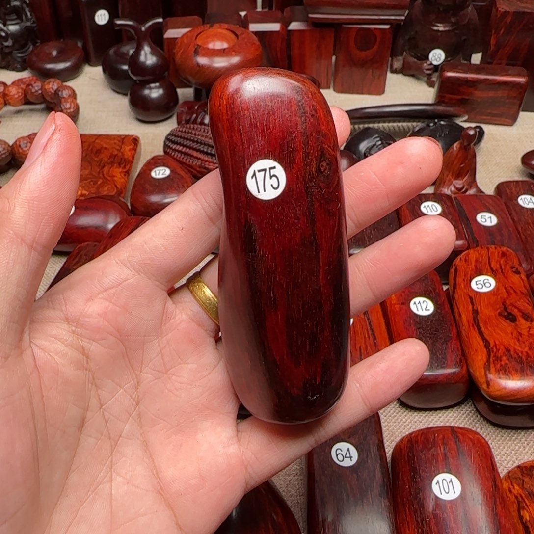 檀香紫檀（小叶紫檀）