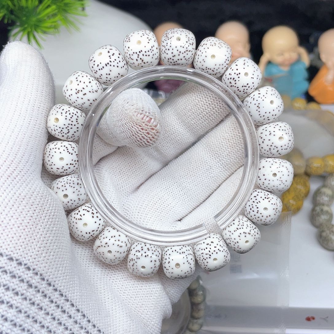 星月菩提手串睿**爸13/12脱脂顺白单圈