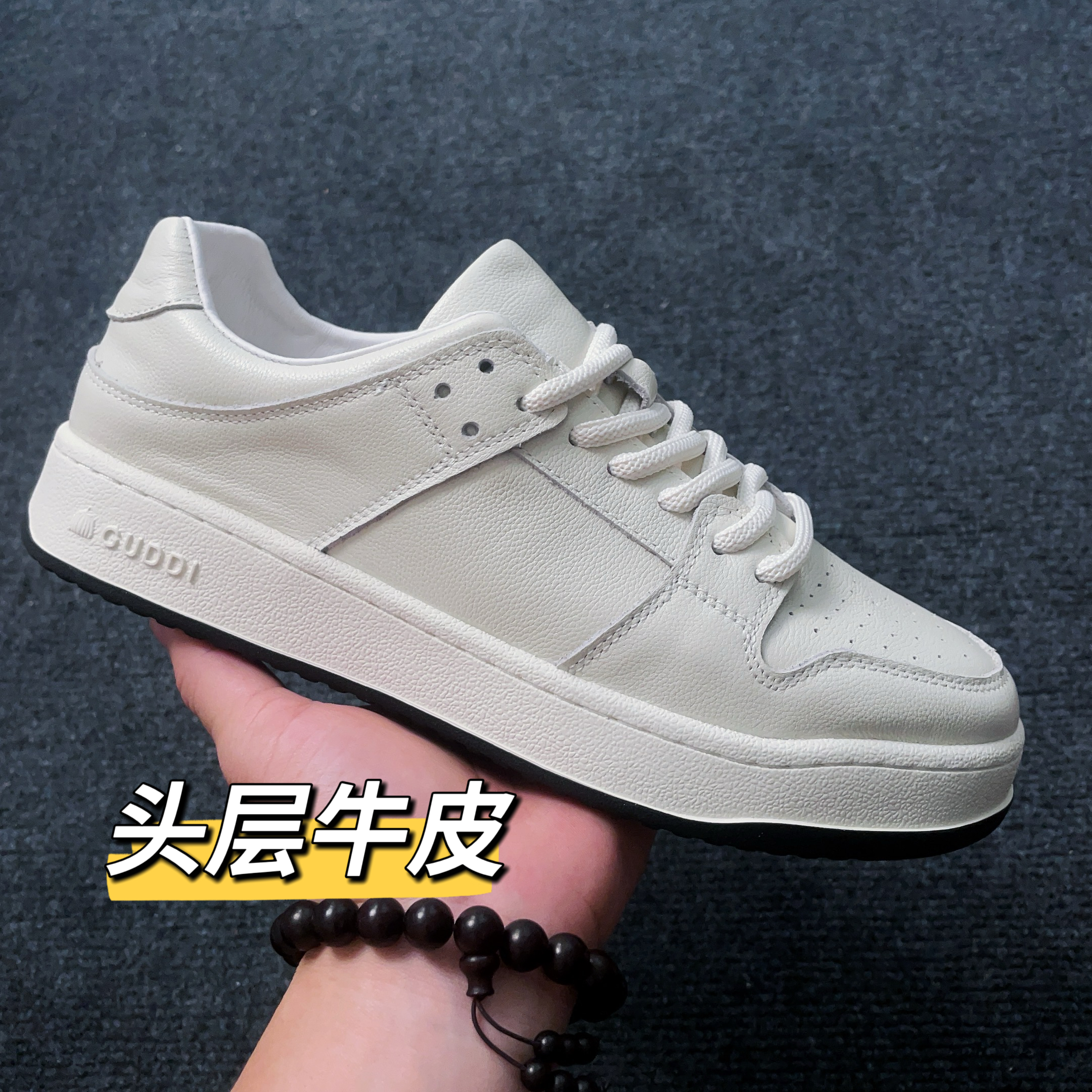 头层牛皮真皮男鞋2025秋冬新款透气百搭时尚休闲小白鞋板鞋男9875