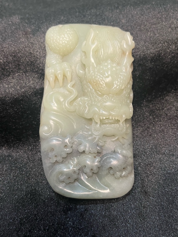 精美和田玉手把件吊坠