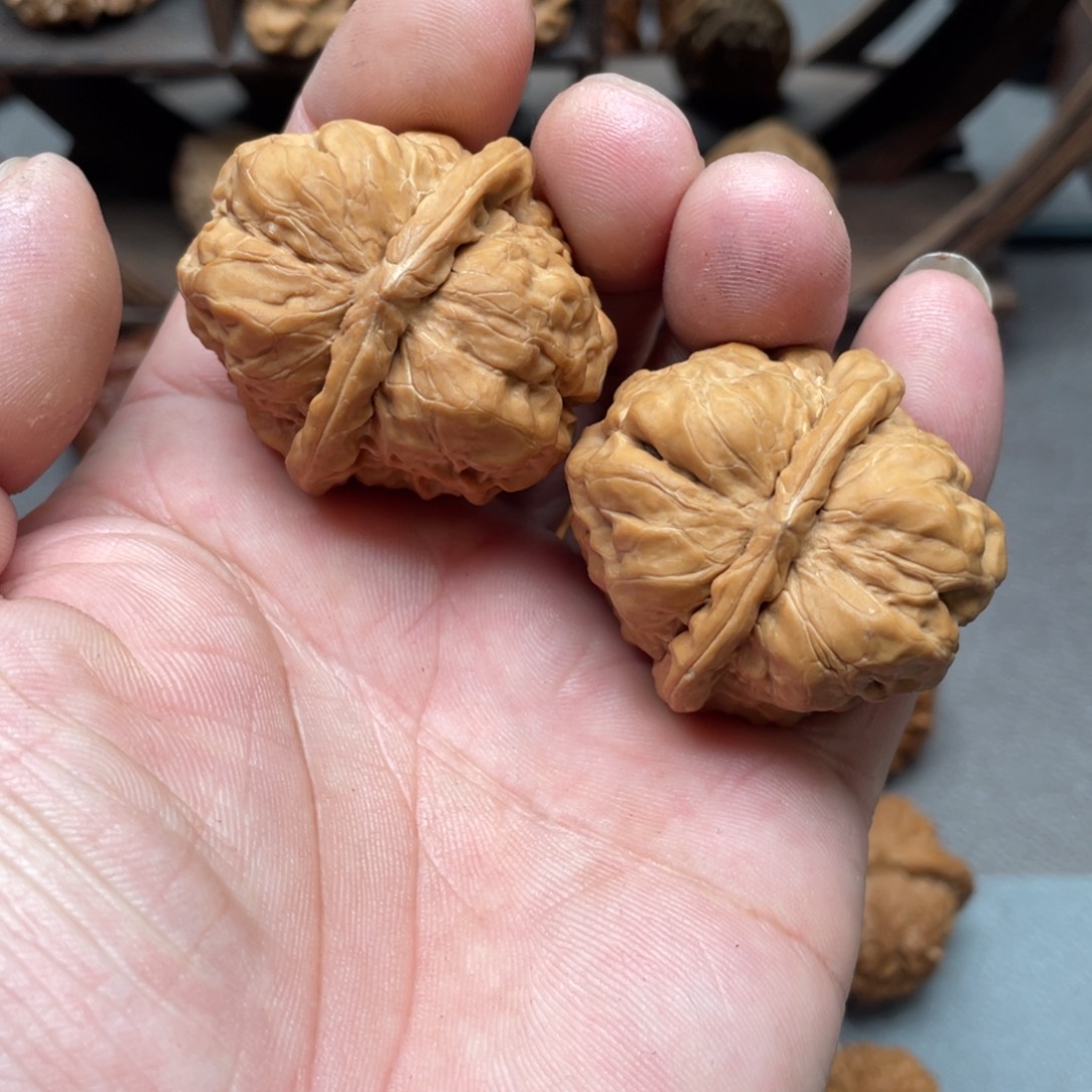 桃核吊坠39全品蛤蟆头