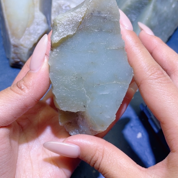 和田玉未镶嵌珠宝半成品