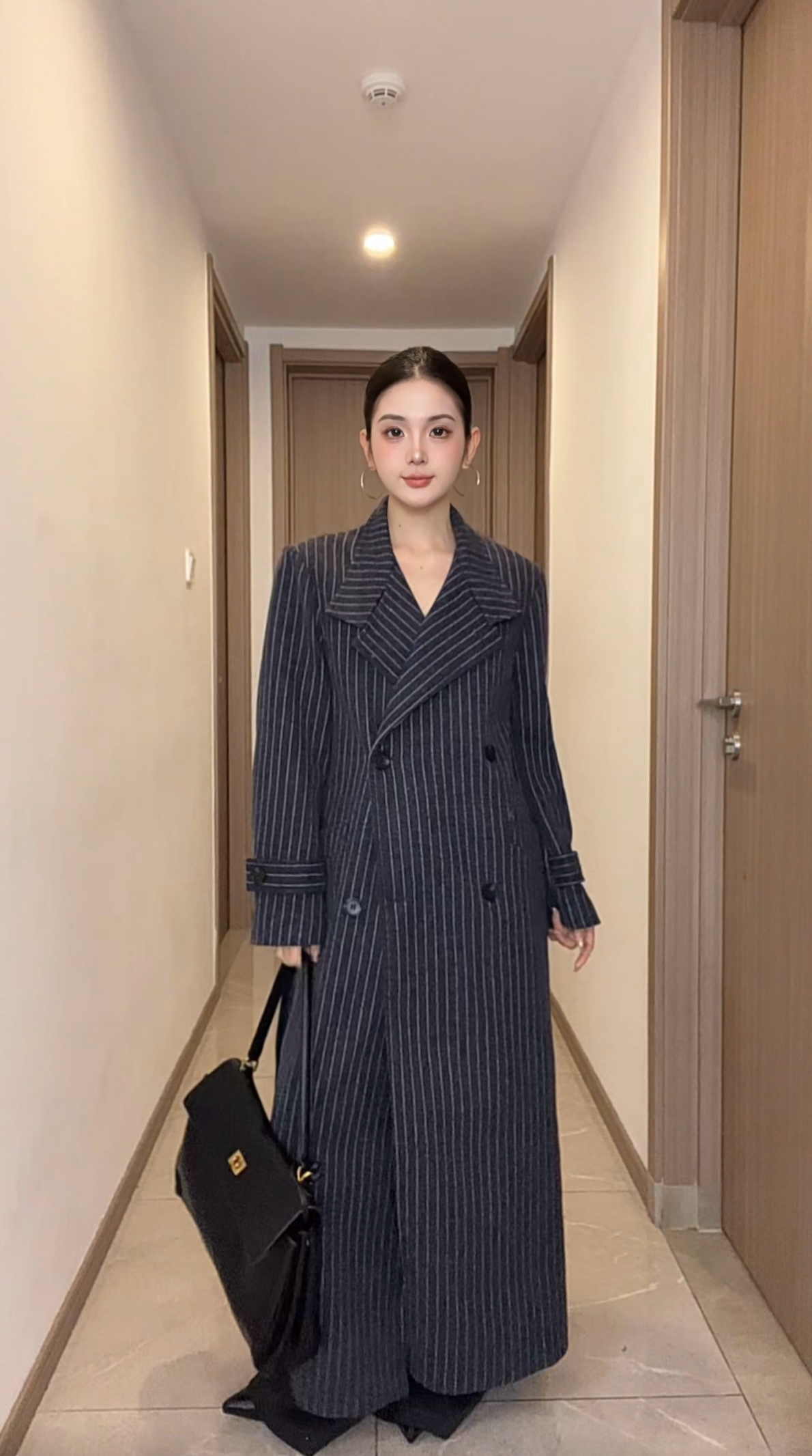 2025晚秋新款条纹呢子束腰带欧版大衣长款大衣外套