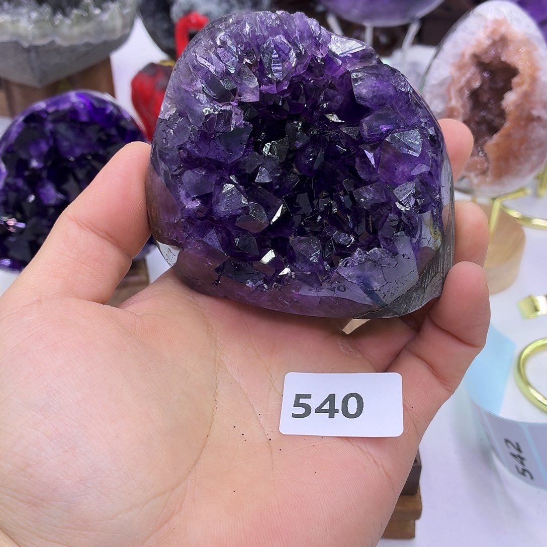 水晶大型摆件（非配饰）未镶嵌