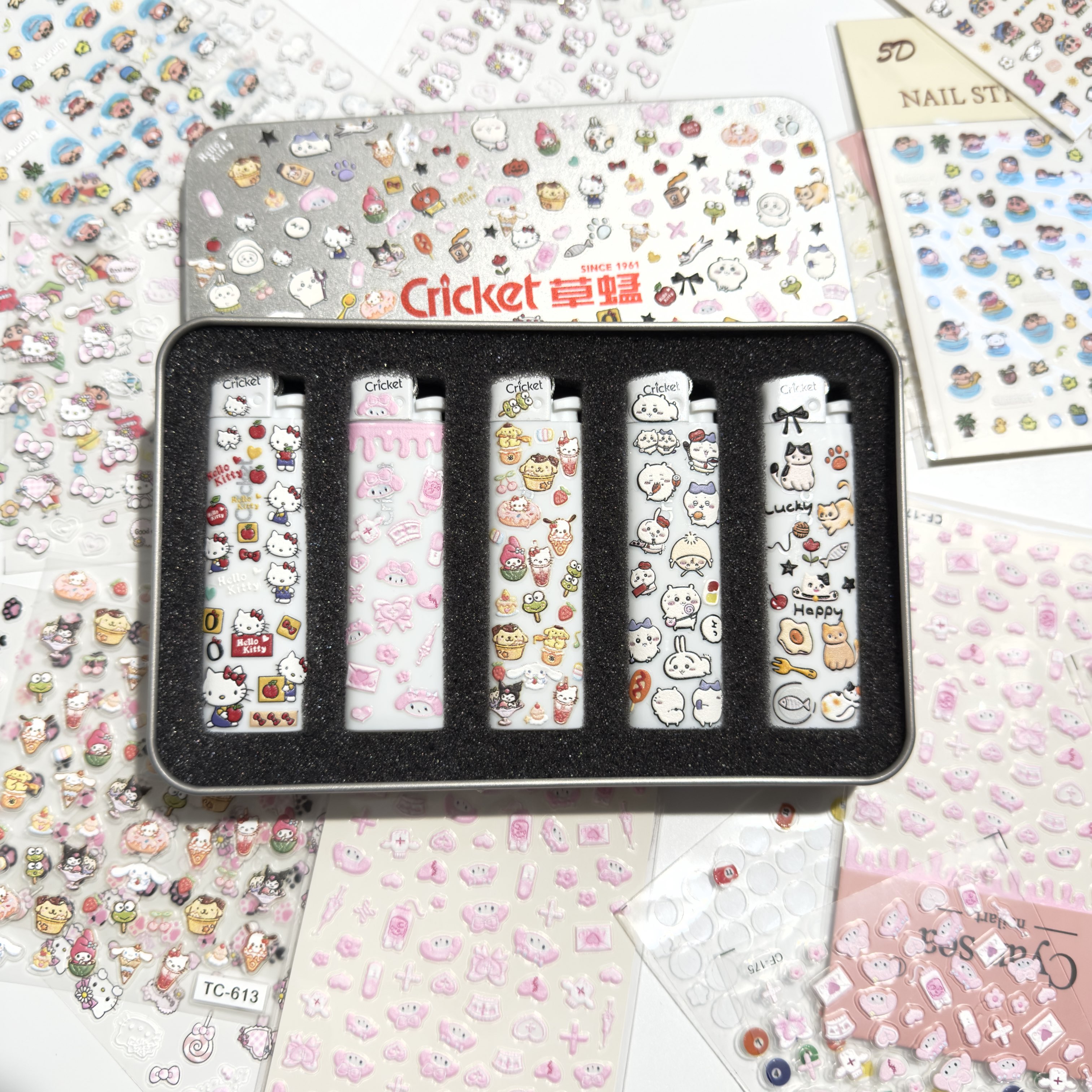 可爱卡通三丽鸥草蜢cricket打火机+贴纸创意送男友生日礼物高颜值