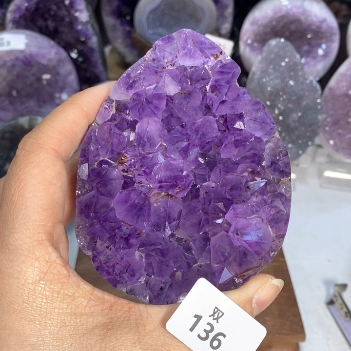 水晶大型摆件（非配饰）未镶嵌