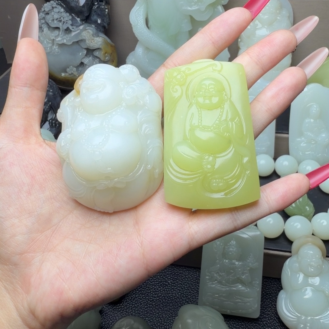 和田玉未镶嵌颈饰