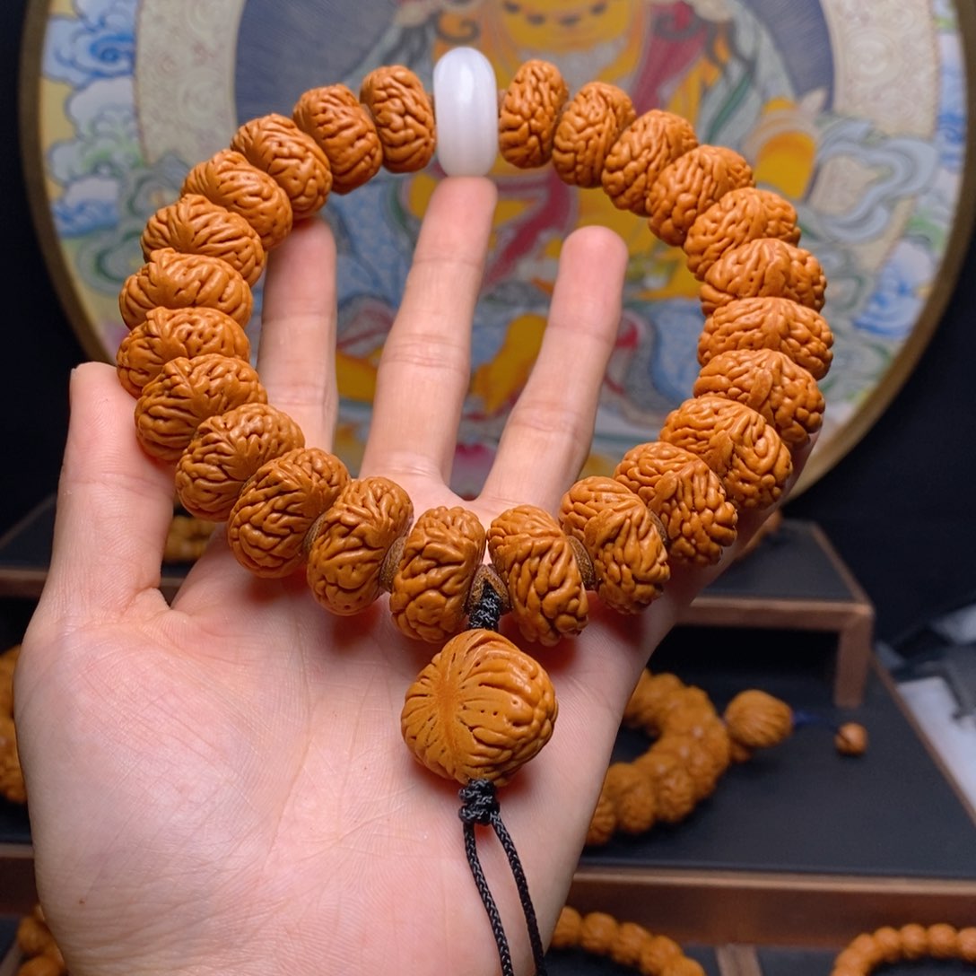 手串桃核柒**妳龙纹桃核麒麟