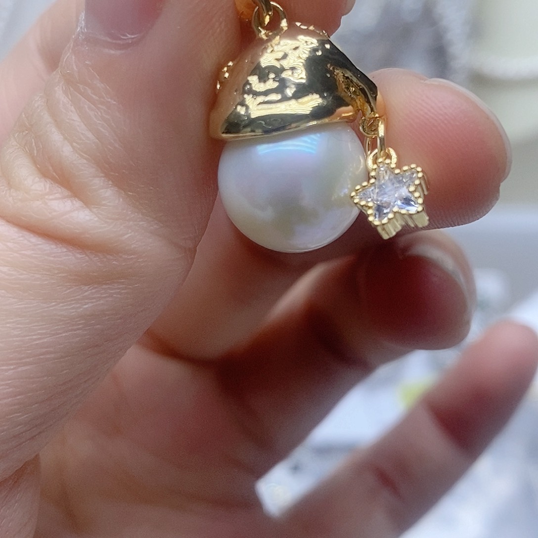 未镶嵌耳钉淡水珍珠