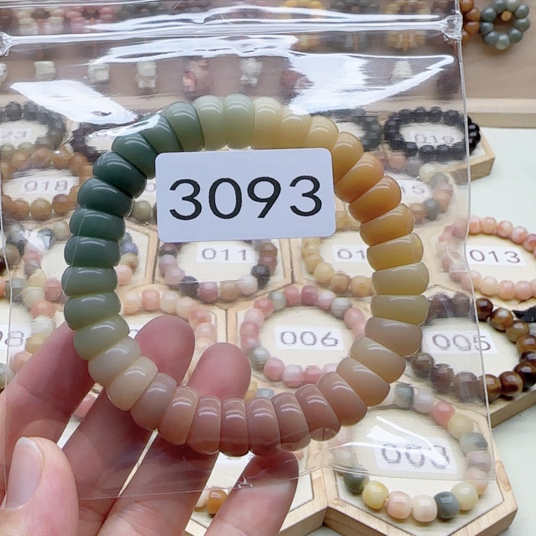 ****牛菩提根/象牙果手串