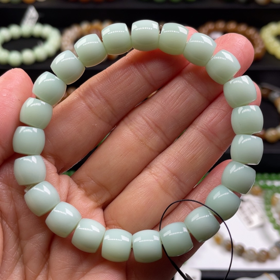 未镶嵌手链和田玉