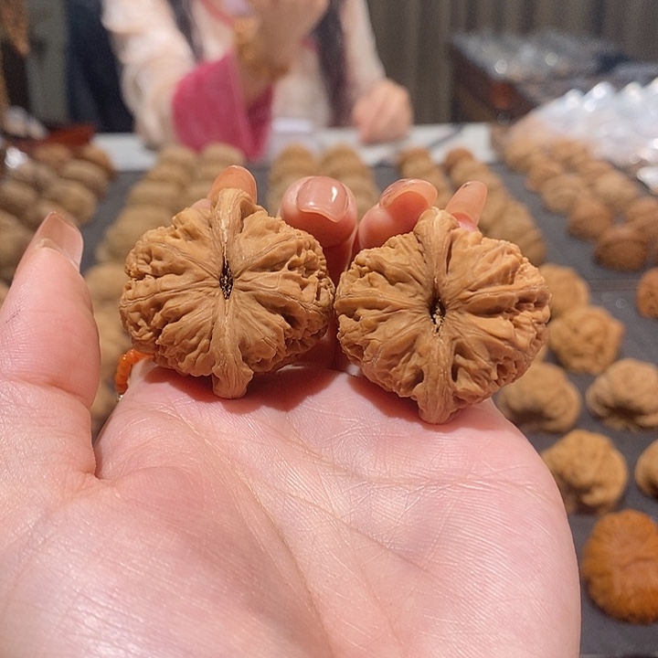 把件桃核全品元宝白茶