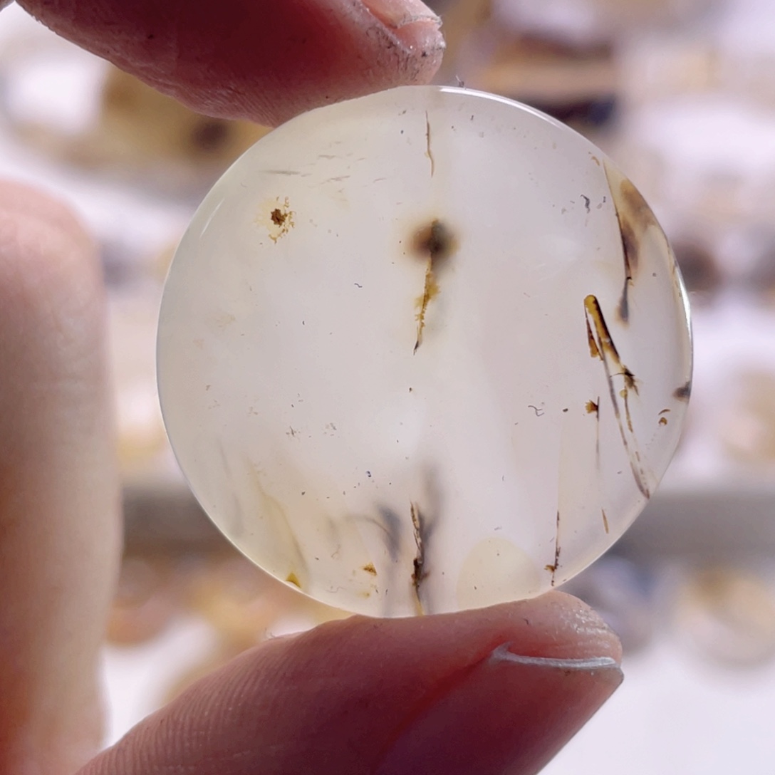 玛瑙/玉髓未镶嵌珠宝奇石